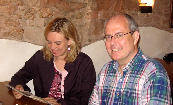 Dr. Bruce and Kitte Marttinen, Adulta (Finland)